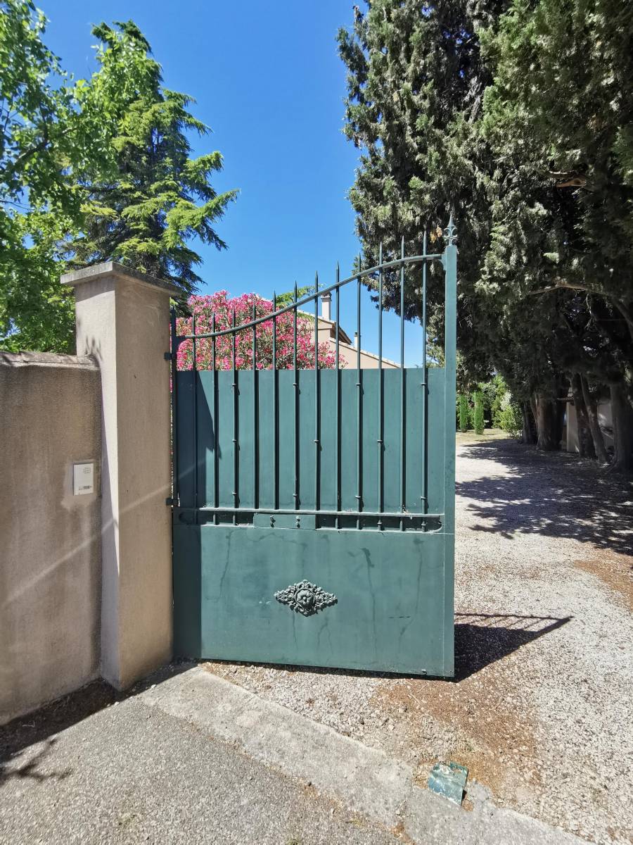 Dépannage d'un portail battant motorisé à Orange