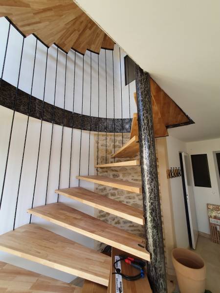 Escalier Bois/Métal - Finition Fantaisie