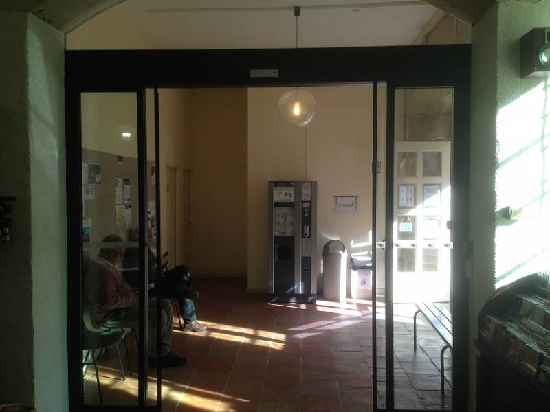 pose d'une porte magasin automatique Isle sur le Sorgue 84