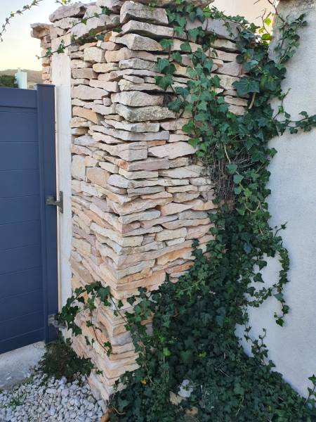 Motorisation d'un portail battant en Aluminium dans le Gard, Les Angles