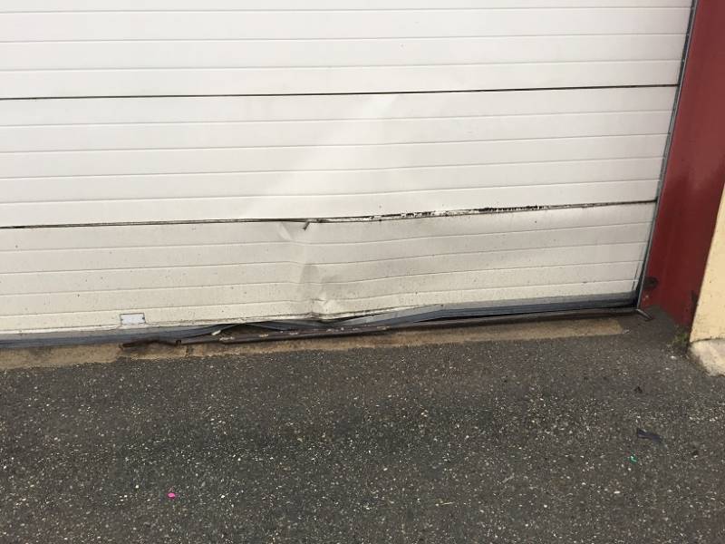 réparation des panneaux sur porte sectionnelle