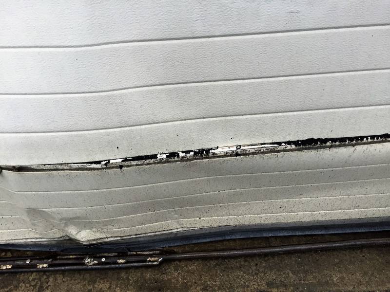 réparation porte sectionnelle entrepot Avignon