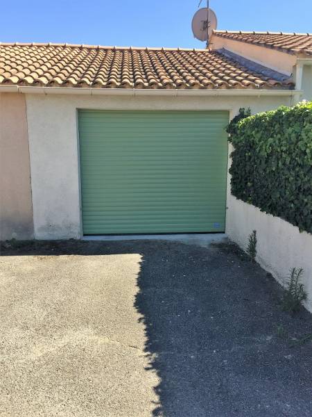 Porte de garage isolante Bollène
