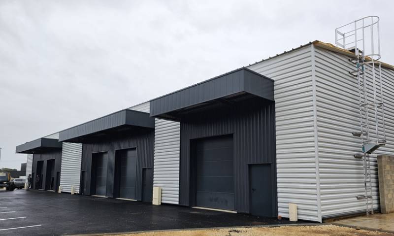 Portes sectionnelles isolantes motorisées à Morières-lès-Avignon