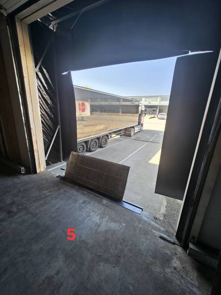 Ancien quai mécanique vétuste